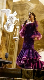 Concierto de Laura Gallego en la Catedral de Cádiz (3) • <a style="font-size:0.8em;" href="http://www.flickr.com/photos/129072575@N05/39063096090/" target="_blank">View on Flickr</a>