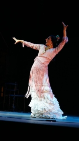 Estival Flamenco Cádiz 2017: Mercedes Ruiz (12) • <a style="font-size:0.8em;" href="http://www.flickr.com/photos/129072575@N05/36434200782/" target="_blank">View on Flickr</a>