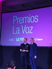 Entrega de los XII Premios LA VOZ de Cádiz (11) • <a style="font-size:0.8em;" href="http://www.flickr.com/photos/129072575@N05/37553892994/" target="_blank">View on Flickr</a>