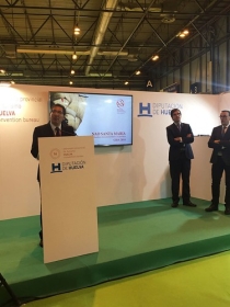Presentación del proyecto 'Nao Santa María' en Fitur 2018 (11) • <a style="font-size:0.8em;" href="http://www.flickr.com/photos/129072575@N05/38862776555/" target="_blank">View on Flickr</a>