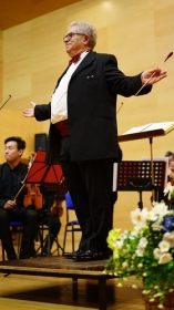 Gozos de Diciembre 2018: Concierto de la Orquesta Camerata Austríaca de Linz en Córdoba (2) • <a style="font-size:0.8em;" href="http://www.flickr.com/photos/129072575@N05/46321430761/" target="_blank">View on Flickr</a>