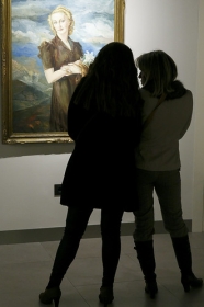 Exposición 'Enrique Ochoa: La mirada en la mujer' en la Fundación Cajasol (25) • <a style="font-size:0.8em;" href="http://www.flickr.com/photos/129072575@N05/46459463394/" target="_blank">View on Flickr</a>
