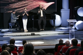 Gala de entrega de los premios ‘El Público’ de Canal Sur 2018 desde la Fundación Cajasol (10) • <a style="font-size:0.8em;" href="http://www.flickr.com/photos/129072575@N05/27976305348/" target="_blank">View on Flickr</a>