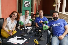 Programa especial de 'Sevilla en la Onda' desde la Fundación Cajasol (2) • <a style="font-size:0.8em;" href="http://www.flickr.com/photos/129072575@N05/42075553474/" target="_blank">View on Flickr</a>