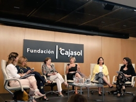 Jornadas 'Mujer, Empleo y Diversidad' en la Fundación Cajasol (15) • <a style="font-size:0.8em;" href="http://www.flickr.com/photos/129072575@N05/41958252495/" target="_blank">View on Flickr</a>