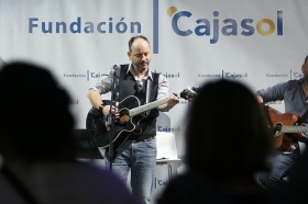 Noche en Blanco en Sevilla 2018 desde la Fundación Cajasol (7) • <a style="font-size:0.8em;" href="http://www.flickr.com/photos/129072575@N05/31703066308/" target="_blank">View on Flickr</a>