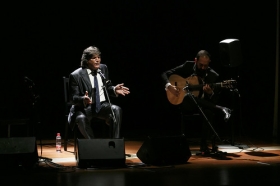 Jueves Flamencos de la Fundación Cajasol en Sevilla: Vicente Soto ‘Sordera’ & Rancapino Chico (5) • <a style="font-size:0.8em;" href="http://www.flickr.com/photos/129072575@N05/45215489222/" target="_blank">View on Flickr</a>