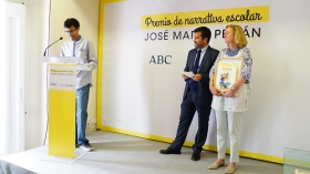 Entrega de los II Premios José María Pemán (5) • <a style="font-size:0.8em;" href="http://www.flickr.com/photos/129072575@N05/36000172845/" target="_blank">View on Flickr</a>