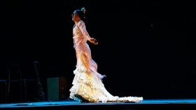 Estival Flamenco Cádiz 2017: Mercedes Ruiz (30) • <a style="font-size:0.8em;" href="http://www.flickr.com/photos/129072575@N05/36206417640/" target="_blank">View on Flickr</a>