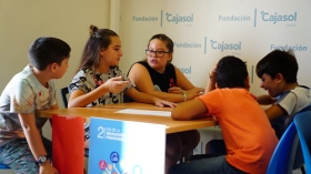 Día de la Educación Financiera 2017 en la Fundación Cajasol (66) • <a style="font-size:0.8em;" href="http://www.flickr.com/photos/129072575@N05/37529635071/" target="_blank">View on Flickr</a>