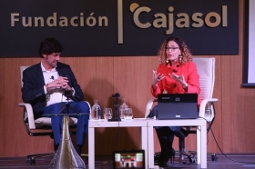 Fundación Cajasol en un tuit: 'Social Media, Big Data y Growth Hacking' (6) • <a style="font-size:0.8em;" href="http://www.flickr.com/photos/129072575@N05/37679297015/" target="_blank">View on Flickr</a>
