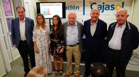 Votación y elección de los Reyes Magos de Cádiz 2018 en la Fundación Cajasol (15) • <a style="font-size:0.8em;" href="http://www.flickr.com/photos/129072575@N05/24411734588/" target="_blank">View on Flickr</a>