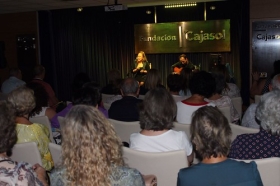 XII Ciclo Jóvenes Flamencos en Huelva 2017: Israel Moro y Almudena Domínguez (8) • <a style="font-size:0.8em;" href="http://www.flickr.com/photos/129072575@N05/38249899922/" target="_blank">View on Flickr</a>