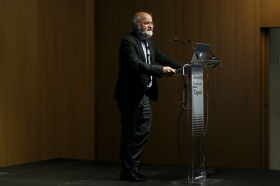 Programa Talento Nobel 2018: Conferencia del Dr. Erwin Neher (23) • <a style="font-size:0.8em;" href="http://www.flickr.com/photos/129072575@N05/25565971307/" target="_blank">View on Flickr</a>