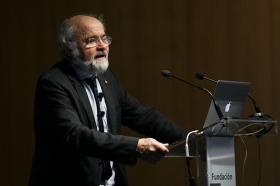 Programa Talento Nobel 2018: Conferencia del Dr. Erwin Neher (22) • <a style="font-size:0.8em;" href="http://www.flickr.com/photos/129072575@N05/40393386082/" target="_blank">View on Flickr</a>