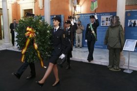 Exposición 'La victoria de la libertad: la Policía Nacional contra el terrorismo' en Sevilla (2) • <a style="font-size:0.8em;" href="http://www.flickr.com/photos/129072575@N05/38895279980/" target="_blank">View on Flickr</a>