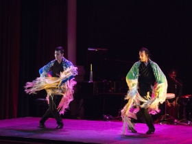 Jueves Flamencos de la Fundación Cajasol en Sevilla: Rubén Olmo y Eduardo Leal (30) • <a style="font-size:0.8em;" href="http://www.flickr.com/photos/129072575@N05/45202812105/" target="_blank">View on Flickr</a>