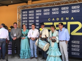 Entrega de los Premios Tamborilero 2019 en El Rocío • <a style="font-size:0.8em;" href="http://www.flickr.com/photos/129072575@N05/48034922947/" target="_blank">View on Flickr</a>