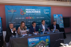 Presentación del XXVI Festival de las Naciones en Sevilla (10) • <a style="font-size:0.8em;" href="http://www.flickr.com/photos/129072575@N05/48819948938/" target="_blank">View on Flickr</a>