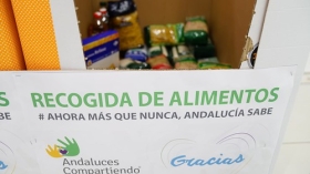 Campaña de donación de alimentos 'Andaluces Compartiendo' en Córdoba (10) • <a style="font-size:0.8em;" href="http://www.flickr.com/photos/129072575@N05/49945789191/" target="_blank">View on Flickr</a>