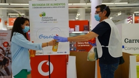 Campaña de donación de alimentos 'Andaluces Compartiendo' en Córdoba (13) • <a style="font-size:0.8em;" href="http://www.flickr.com/photos/129072575@N05/49946076542/" target="_blank">View on Flickr</a>