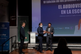 Entrega de los VI Premios 'El Audiovisual en la Escuela' en la Fundación Cajasol (19) • <a style="font-size:0.8em;" href="http://www.flickr.com/photos/129072575@N05/50513374582/" target="_blank">View on Flickr</a>