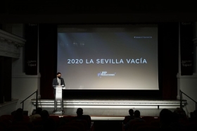 Estreno del documental 'La Sevilla vacía' en la Fundación Cajasol • <a style="font-size:0.8em;" href="http://www.flickr.com/photos/129072575@N05/50661964971/" target="_blank">View on Flickr</a>