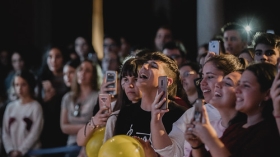 Los 40 Stage: Concierto de Aitana en Sevilla (18) • <a style="font-size:0.8em;" href="http://www.flickr.com/photos/129072575@N05/46866620004/" target="_blank">View on Flickr</a>