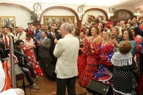 Recepción Institucional de la Fundación Cajasol en la Feria de Abril 2018 (40) • <a style="font-size:0.8em;" href="http://www.flickr.com/photos/129072575@N05/26657591597/" target="_blank">View on Flickr</a>