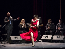 Jueves Flamencos de la Fundación Cajasol en Sevilla: Jeromo Segura (2) • <a style="font-size:0.8em;" href="http://www.flickr.com/photos/129072575@N05/41733228261/" target="_blank">View on Flickr</a>