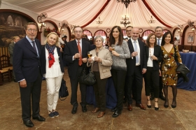 Recepción Institucional de la Fundación Cajasol en la Feria de Abril 2018 (32) • <a style="font-size:0.8em;" href="http://www.flickr.com/photos/129072575@N05/40814109224/" target="_blank">View on Flickr</a>