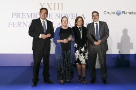 Entrega del Premio Manuel Alvar de Estudios Humanísticos 2018 y el Premio de Biografías Antonio Domínguez Ortiz 2018 • <a style="font-size:0.8em;" href="http://www.flickr.com/photos/129072575@N05/41910168591/" target="_blank">View on Flickr</a>