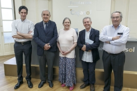 Presentación del Premio Manuel Alvar de Estudios Humanísticos 2018 en la Fundación Cajasol • <a style="font-size:0.8em;" href="http://www.flickr.com/photos/129072575@N05/43097365892/" target="_blank">View on Flickr</a>