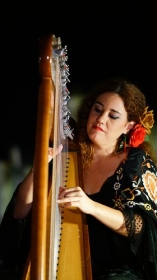 II Estival Flamenco Cádiz: Ana Crismán y 'Arpa Jonda' (3) • <a style="font-size:0.8em;" href="http://www.flickr.com/photos/129072575@N05/43434341815/" target="_blank">View on Flickr</a>
