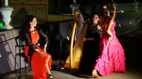 II Estival Flamenco Cádiz: Ana Crismán y 'Arpa Jonda' (15) • <a style="font-size:0.8em;" href="http://www.flickr.com/photos/129072575@N05/43453533795/" target="_blank">View on Flickr</a>