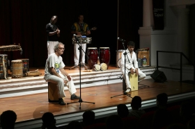 Programa educativo de la Fundación Cajasol en Sevilla 2018/19: 'El mundo de la percusión' (4) • <a style="font-size:0.8em;" href="http://www.flickr.com/photos/129072575@N05/45576748451/" target="_blank">View on Flickr</a>