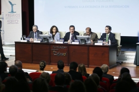 Entrega de los VI Premios Manuel Losada Villasante en Sevilla (15) • <a style="font-size:0.8em;" href="http://www.flickr.com/photos/129072575@N05/31721073918/" target="_blank">View on Flickr</a>