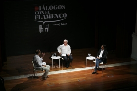 Diálogos con el Flamenco en Sevilla: 'Farruquito' y Emilio Carrillo (2) • <a style="font-size:0.8em;" href="http://www.flickr.com/photos/129072575@N05/45100714232/" target="_blank">View on Flickr</a>