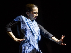 Jueves Flamencos de la Fundación Cajasol: Isabel Bayón (9) • <a style="font-size:0.8em;" href="http://www.flickr.com/photos/129072575@N05/34611957725/" target="_blank">View on Flickr</a>