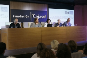 Presentación oficial de la Fundación Hispalense de Tutelas en la Fundación Cajasol (7) • <a style="font-size:0.8em;" href="http://www.flickr.com/photos/129072575@N05/34719653083/" target="_blank">View on Flickr</a>