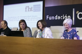 Presentación oficial de la Fundación Hispalense de Tutelas en la Fundación Cajasol (9) • <a style="font-size:0.8em;" href="http://www.flickr.com/photos/129072575@N05/34719653803/" target="_blank">View on Flickr</a>