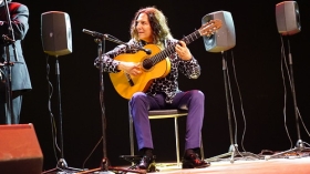 Estival Flamenco Cádiz 2017: Tomatito y Rancapino (31) • <a style="font-size:0.8em;" href="http://www.flickr.com/photos/129072575@N05/36028138362/" target="_blank">View on Flickr</a>