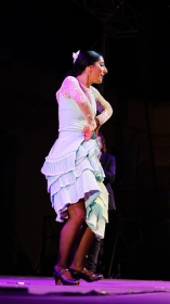 Estival Flamenco Cádiz 2017: Mercedes Ruiz (27) • <a style="font-size:0.8em;" href="http://www.flickr.com/photos/129072575@N05/36602804805/" target="_blank">View on Flickr</a>