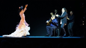 Estival Flamenco Cádiz 2017: Mercedes Ruiz (32) • <a style="font-size:0.8em;" href="http://www.flickr.com/photos/129072575@N05/36206417800/" target="_blank">View on Flickr</a>