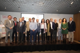 Foro '75 ideas para Córdoba en la Fundación Cajasol (Noviembre de 2017) (16) • <a style="font-size:0.8em;" href="http://www.flickr.com/photos/129072575@N05/38237547531/" target="_blank">View on Flickr</a>