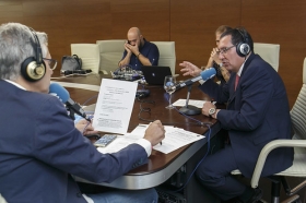 Entrevista a Antonio Pulido en COPE Sevilla (6) • <a style="font-size:0.8em;" href="http://www.flickr.com/photos/129072575@N05/36921915104/" target="_blank">View on Flickr</a>