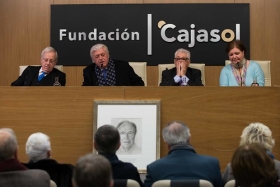 Homenaje del Foro Andaluz Nueva Sociedad a la figura de Arturo Moya en la Fundación Cajasol (8) • <a style="font-size:0.8em;" href="http://www.flickr.com/photos/129072575@N05/27270236979/" target="_blank">View on Flickr</a>