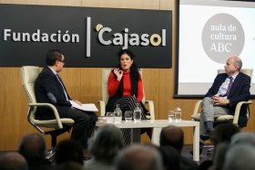 Aula de Cultura ABC de Sevilla: Eva Pérez y Benito Navarrete (9) • <a style="font-size:0.8em;" href="http://www.flickr.com/photos/129072575@N05/39002430461/" target="_blank">View on Flickr</a>