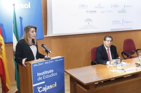 Jornada 'La sostenibilidad en la empresa y la competitividad. Una visión estratégica para hacer frente al cambio climático' (12) • <a style="font-size:0.8em;" href="http://www.flickr.com/photos/129072575@N05/40794654202/" target="_blank">View on Flickr</a>