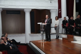 Entrega de los Premios Gota a Gota de Pasión 2018 en la Fundación Cajasol (17) • <a style="font-size:0.8em;" href="http://www.flickr.com/photos/129072575@N05/26925071388/" target="_blank">View on Flickr</a>